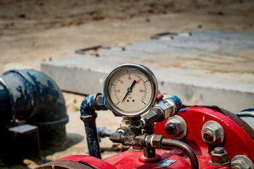 Water pressure gage