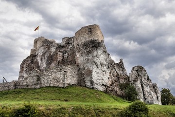 Fototapeta na wymiar Castle in Rabsztyn, Poland