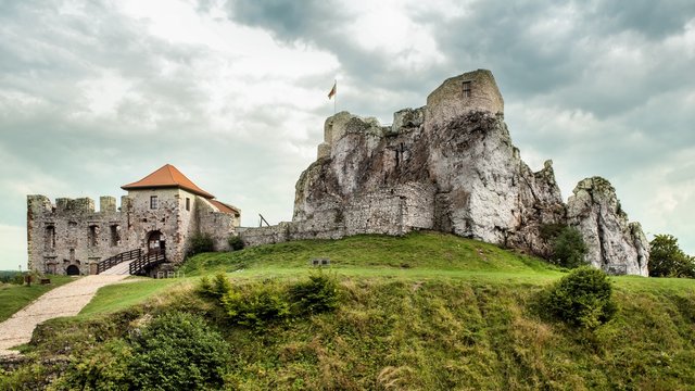 Castle in Rabsztyn, Poland