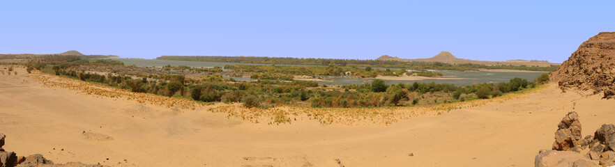 Fototapeta na wymiar The Third Catarac of the Nile river around Tombos in Sudan 