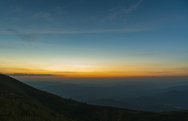 Obraz na płótnie Canvas the mountain of Thailand national Park, sunset