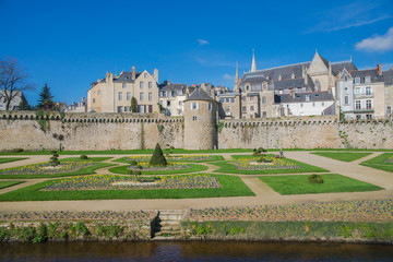 Fototapeta na wymiar Vannes, Brittany, view of the ramparts garden with flowerbed 
