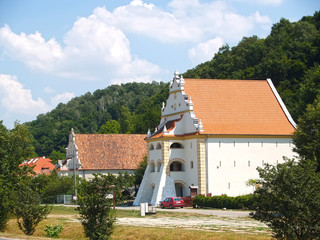 Fototapeta na wymiar Poland. The medieval building in Kazimezhe Dolnom