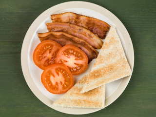 Bacon and Tomato With Toast