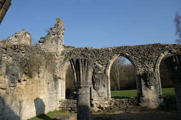 Fototapeta na wymiar Abbaye de Vauclair dans l'Aisne, Picardie dans le nord de la france.