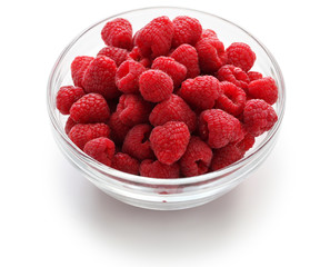 raspberries in glass bowl
