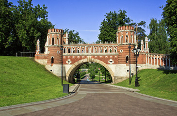 Фигурный мост в Царицыно.