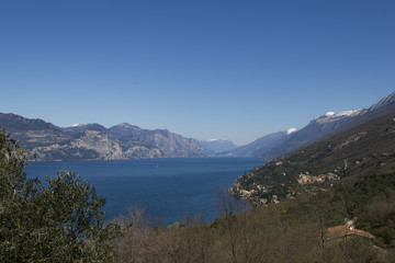 Fototapeta na wymiar Garda lake from Crero