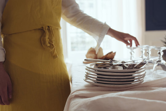 A table vaisselle pain jolie nappe 