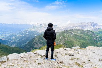 Fototapeta premium Tourist and Mont Blanc