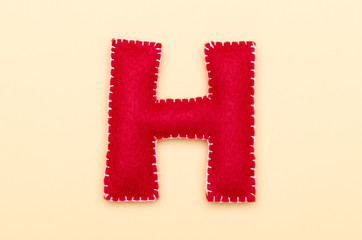 フェルトのアルファベット H