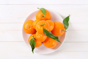 fresh tangerines with leaves