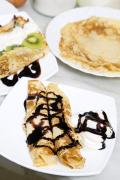 crepes and pancakes freshly made chocolate