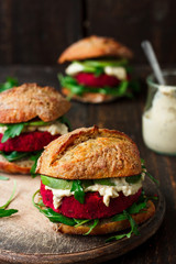 Vegan burgers with beetroot and avocado