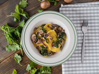 Noodles with feta and creamy curly-kale sauce