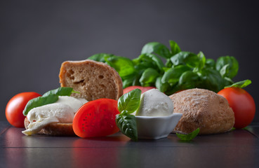  mozzarella with tomato and basil