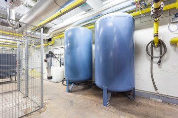 five expansion boilers