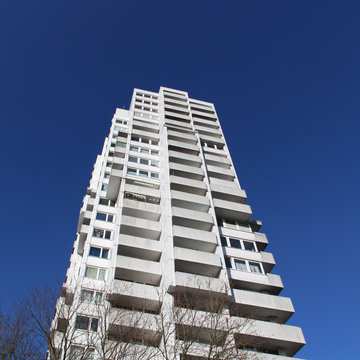 Hochhausarchitektur in der Trabantenstadt Kiel-Mettenhof