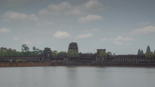 Angkor Wat temple zoom timelapse 