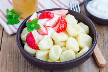 Traditional russian, ukrainian cottage cheese 