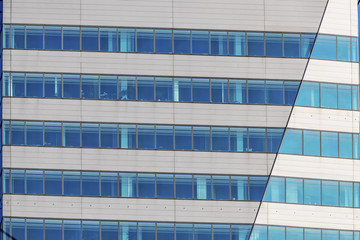 Modernes Bürohochhaus