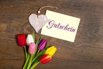 Tulpen und Karte: Gutschein