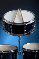 Snare drum with drum sticks