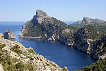 Fototapeta na wymiar View of the cliffs of the Mirador de Colomer, Mallorca, Balearic Islands, Spain, Europe