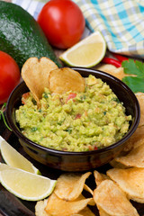 Mexican sauce guacamole in a bowl