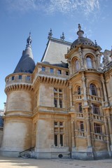Obraz premium château de style néo-renaissance et jardin de style Français