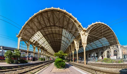 Cercles muraux Nice Gare à Nice