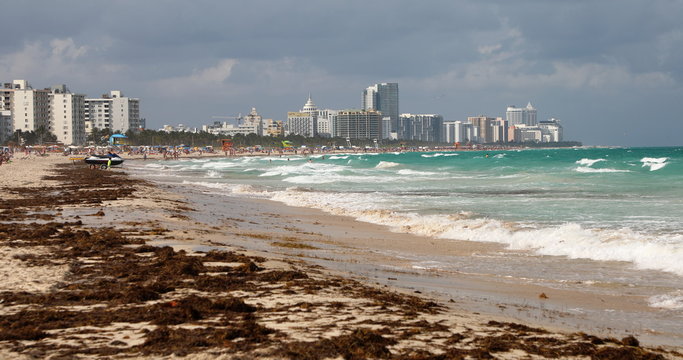 Playa y edificios