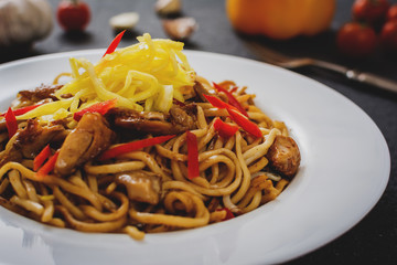 Noodles with chicken