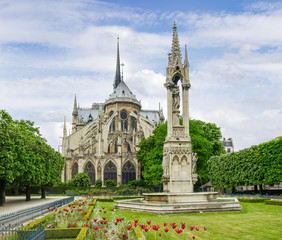 Fototapeta na wymiar Eastern facade of the Cathedral Notre-Dame de Paris