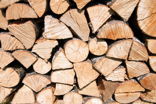 Bois coup&eacute;, buche de bois pour chemin&eacute;e