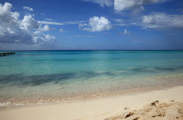 Fototapeta na wymiar Lagon turquoise des Caraïbes