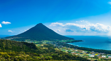 矢筈岳から観る開聞岳と東シナ海