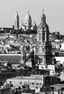 Fototapeta Panorama of Paris: The Sainte-Trinite and Sacre-Coeur churches in black and white