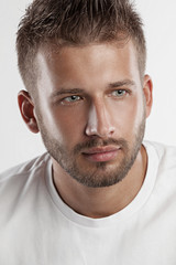 Obraz premium Close up portrait of a very handsome man