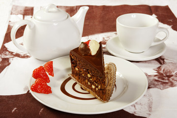 chocolate cake and strawberry