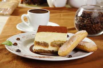 hot chocolate and tiramisu