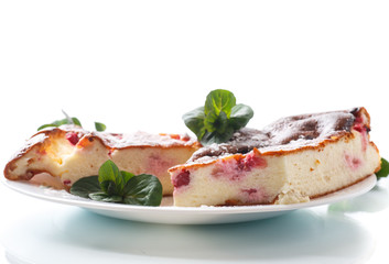 Cottage cheese casserole with berries