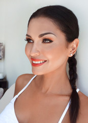 Visage femme souriante