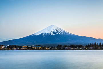 Fototapeta premium Mount Fuji at Kawaguchi lake, Japan