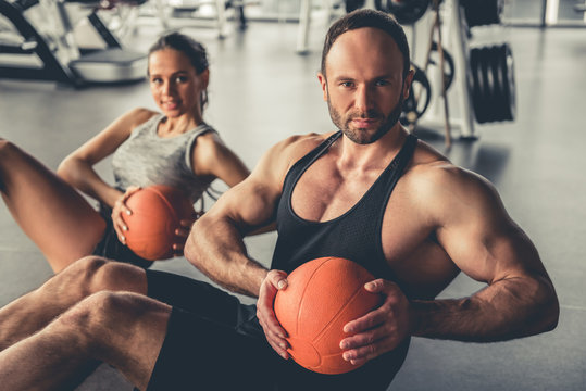 307,100+ People Working Out In Gym Stock Photos, Pictures & Royalty-Free  Images - iStock
