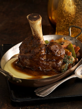 Joint of meat on the bone
