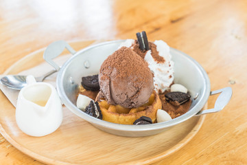 chocolate ice-cream with waffle