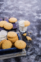 Cookie with sesame seeds