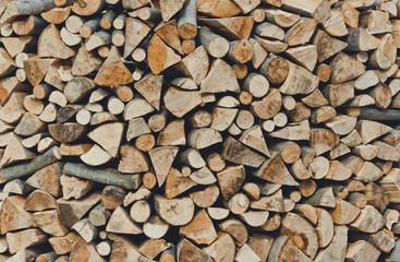 Колотые дрова. Текстура натурального дерева. Деревенский стиль