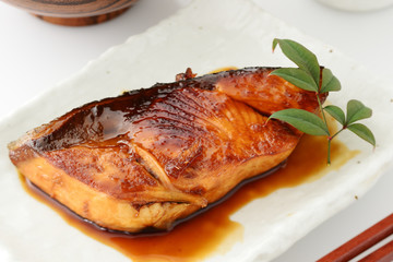 ぶりの照り焼き